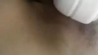 نيكيتا بيلوتشي: إدخال الأصابع في ذلك الكس الأبنوسي المشدود