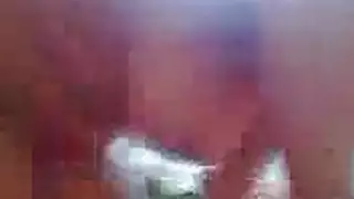 جلسة xxx على مدار الساعة: الفتاة العربية تحب الجنس الخشن