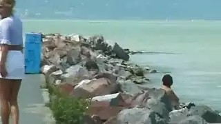أخ بنيك اخته وهي نايمة