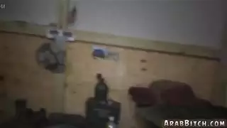 اليابان ينيكان بناتهم