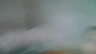 سمراء مثيرة تمارس العادة السرية بقوة – كاميرا تجسس تلتقط كل أنين