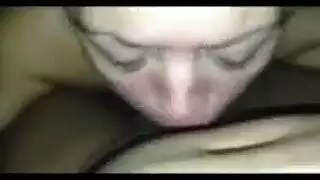 مشهد إكس إكس إكس: قذف شرجي لأنجي وايت في وضح النهار