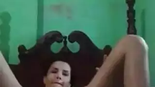 جنس شقراء أجنبيات: حلق عميق وجماع قاسي