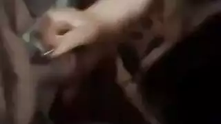 امرأة عراقية ناضجة تمتلئ بقضيب مصري ضخم