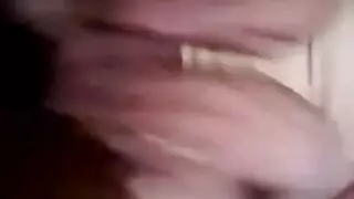 بنات مصريه بتصور نفسهها